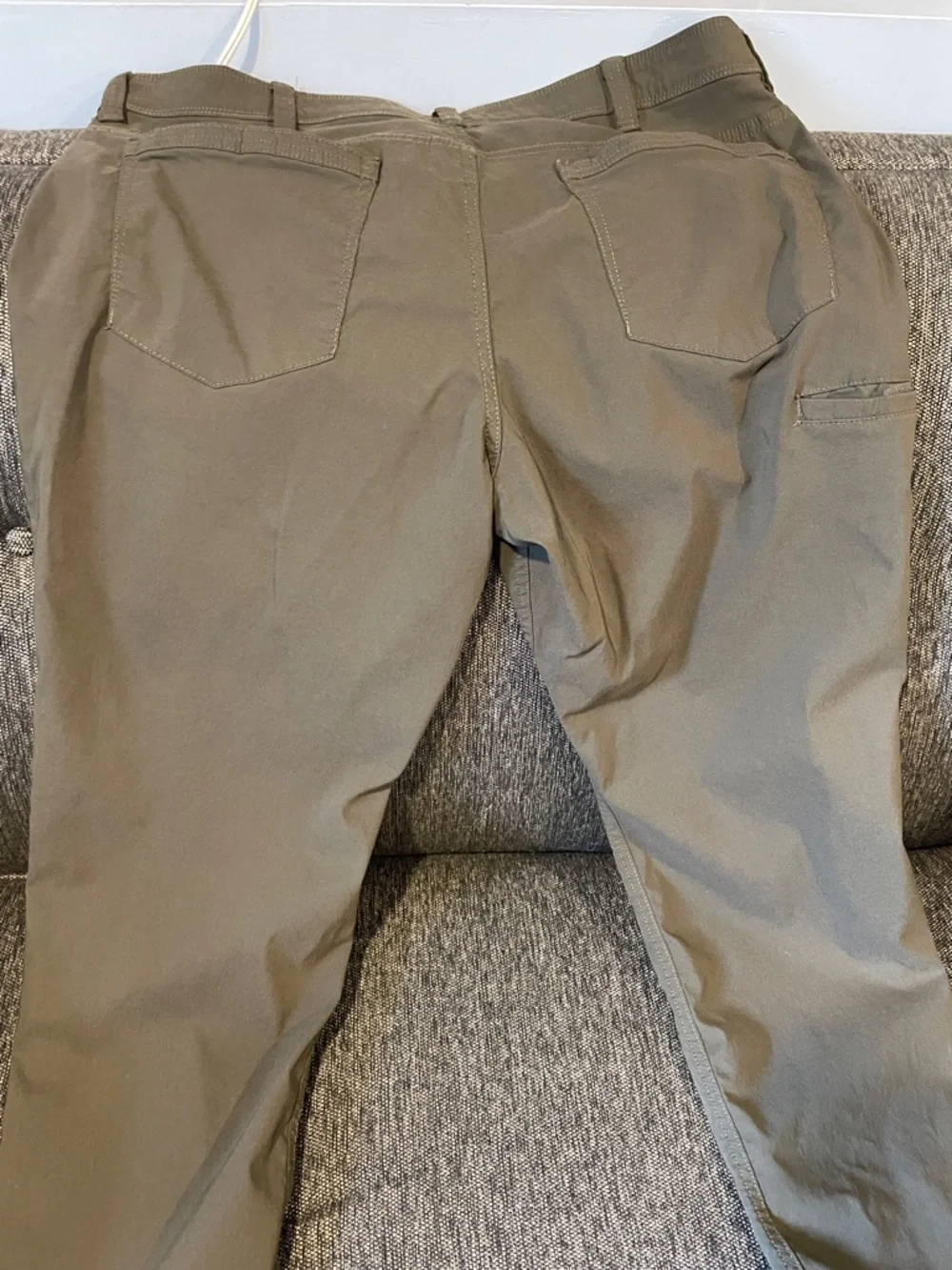Weatherproof pants - Picture 2 of 3